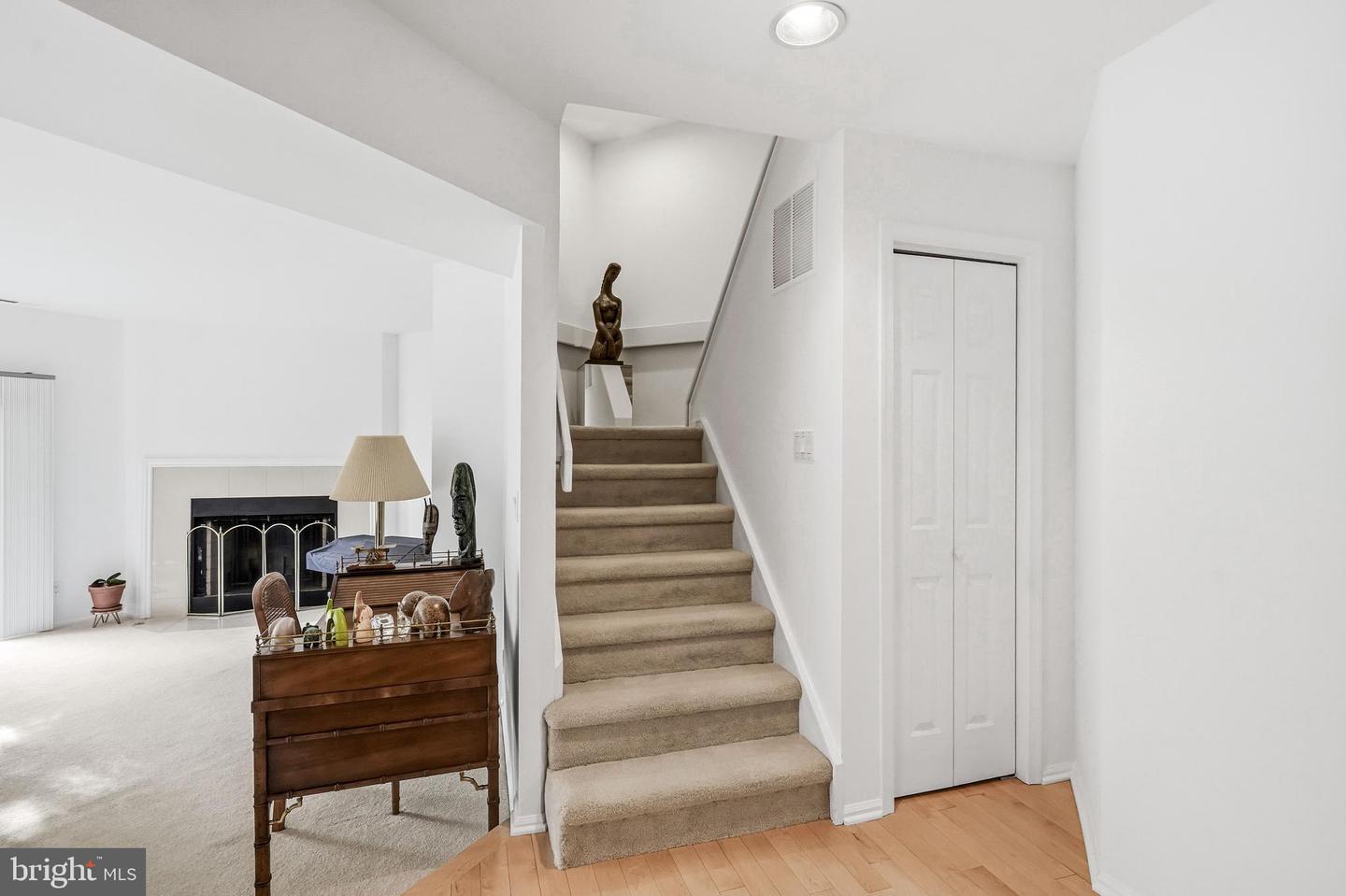 1606 Chanticleer Property Photo 36