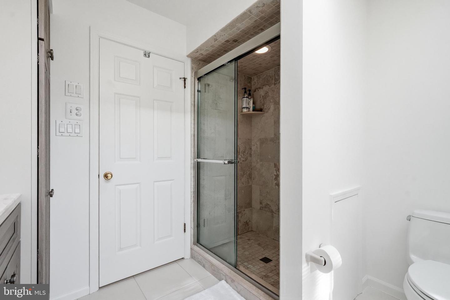1606 Chanticleer Property Photo 43