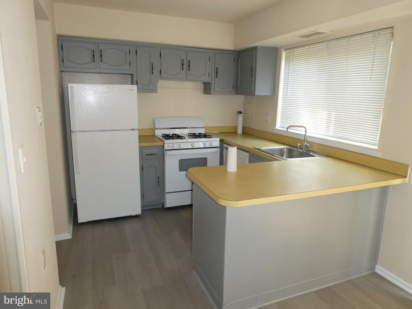 83 Chelsea Cir #d151 Property Photo 2
