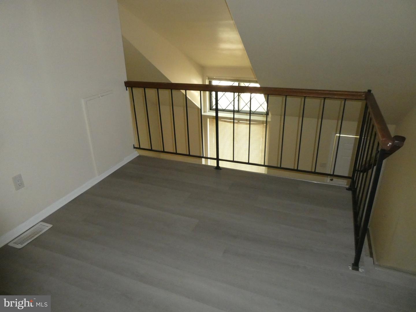 83 Chelsea Cir #d151 Property Photo 7