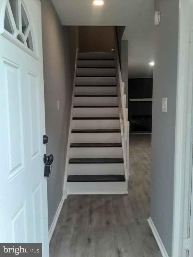1703 Bromley Estates Property Photo 3
