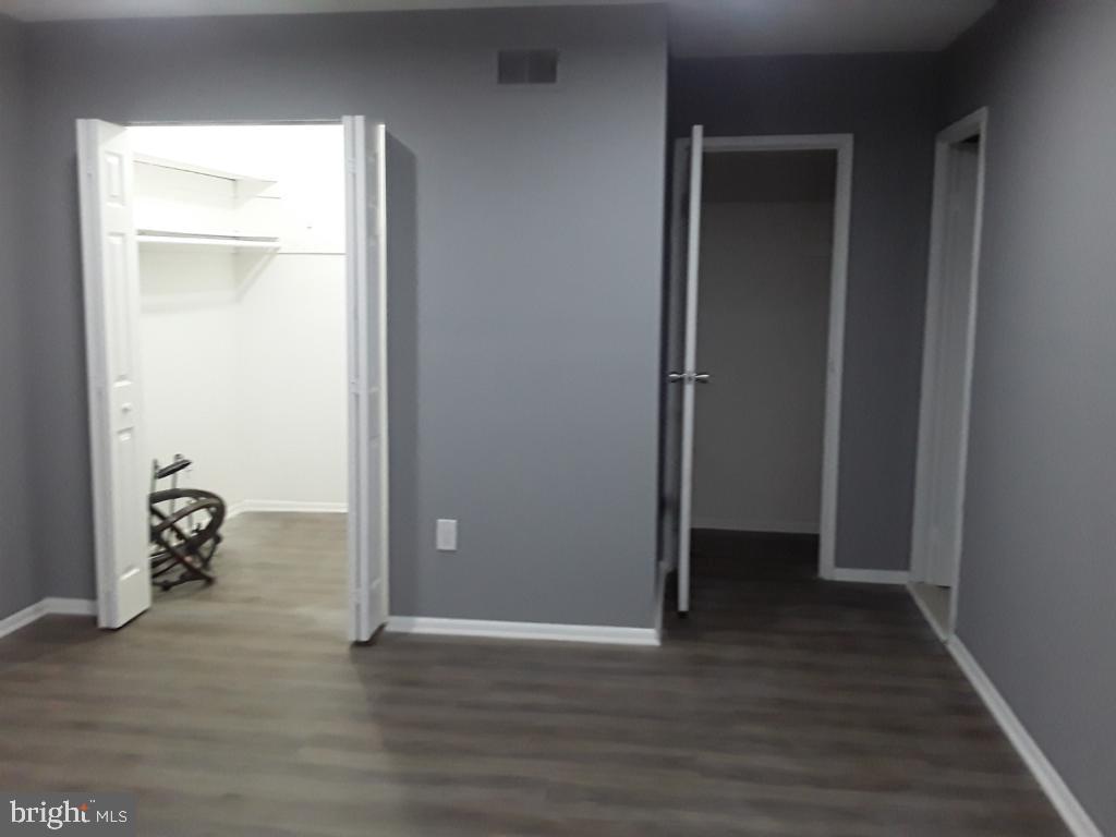 1703 Bromley Estates Property Photo 14