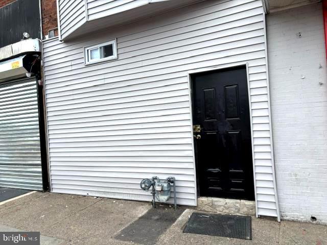 1557 Mount Ephraim Ave Property Photo 2