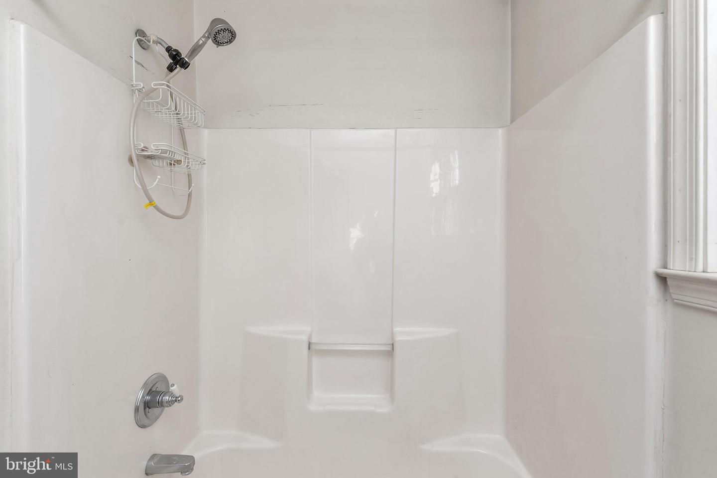 16 Constitution Rd Property Photo 25