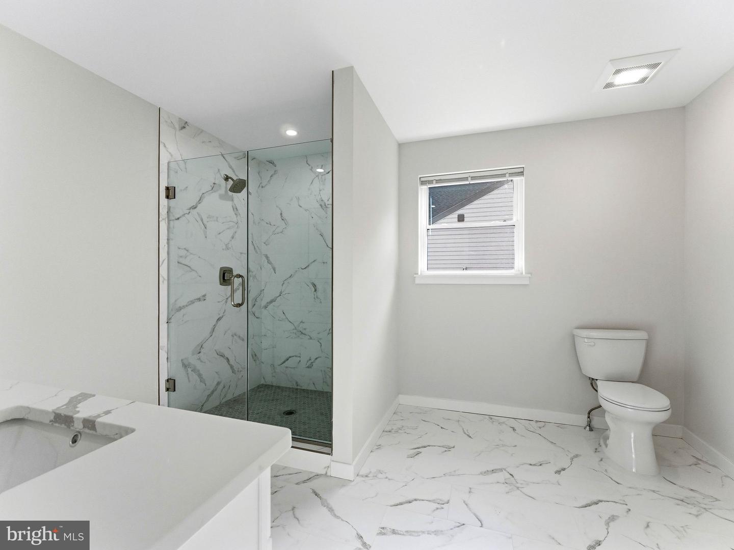 429 Almonesson Rd Property Photo 23
