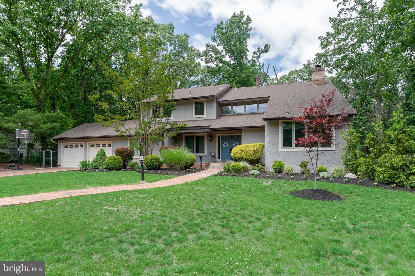 23 Briarwood Dr Property Photo 1