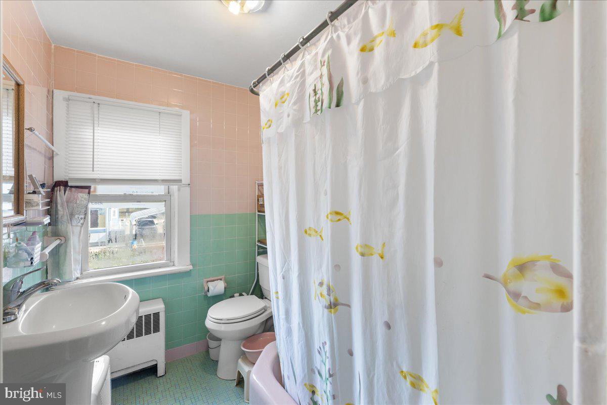 2240 40th St Property Photo 13