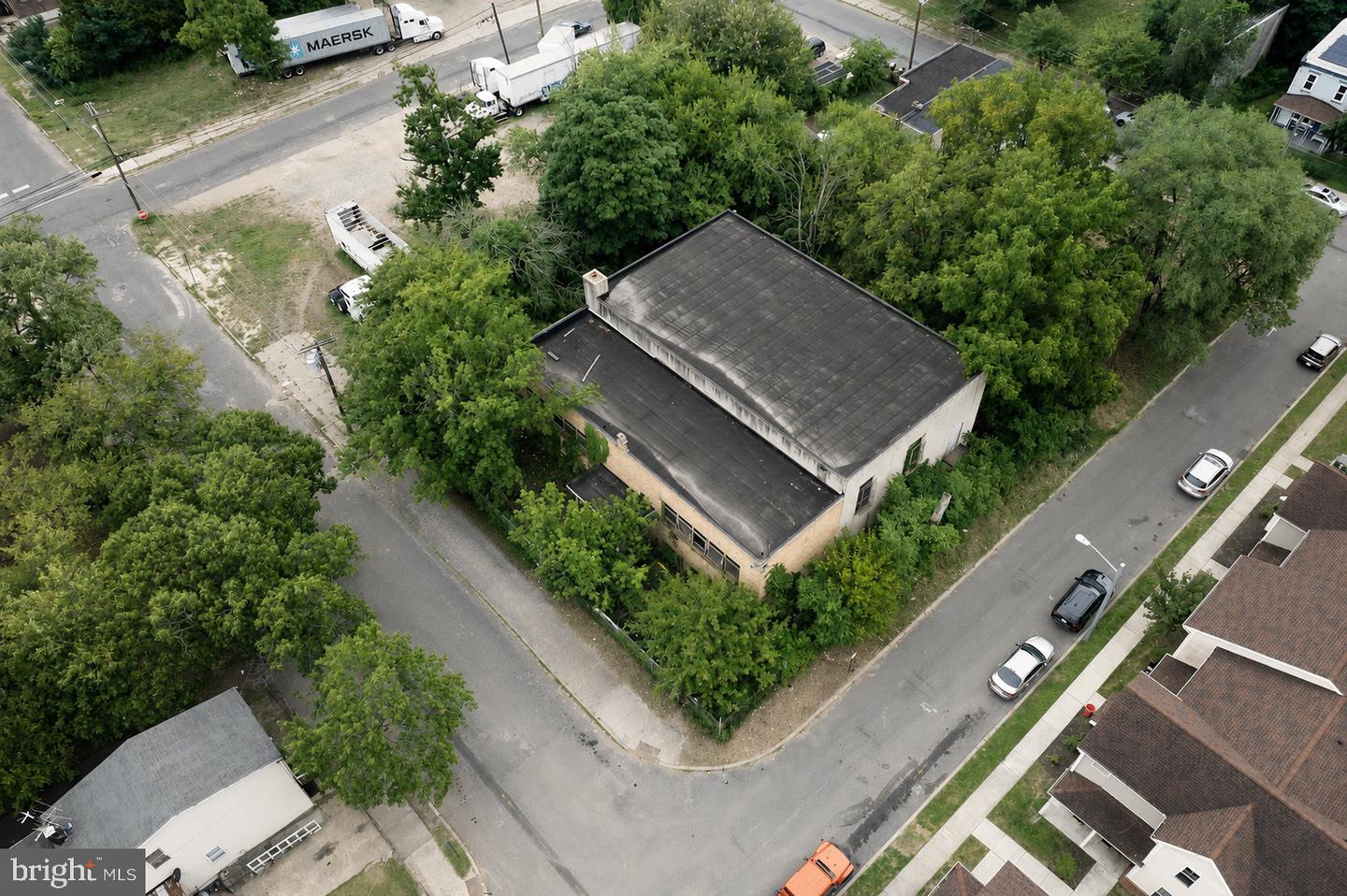 678 Florence St Property Photo 1