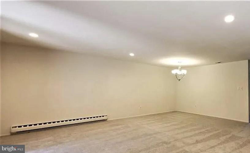 1605 Bromley Property Photo 3