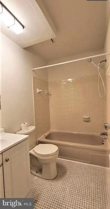 1605 Bromley Property Photo 9