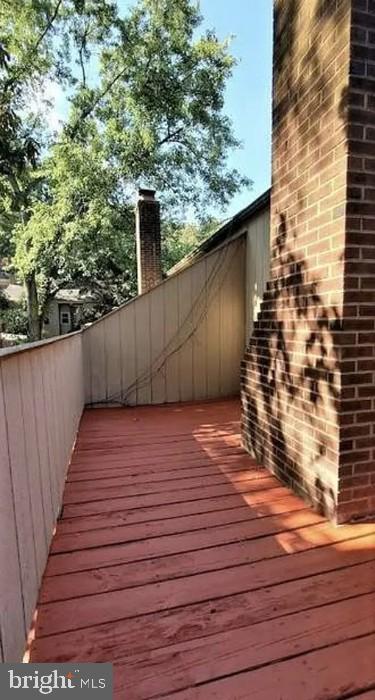 1605 Bromley Property Photo 10