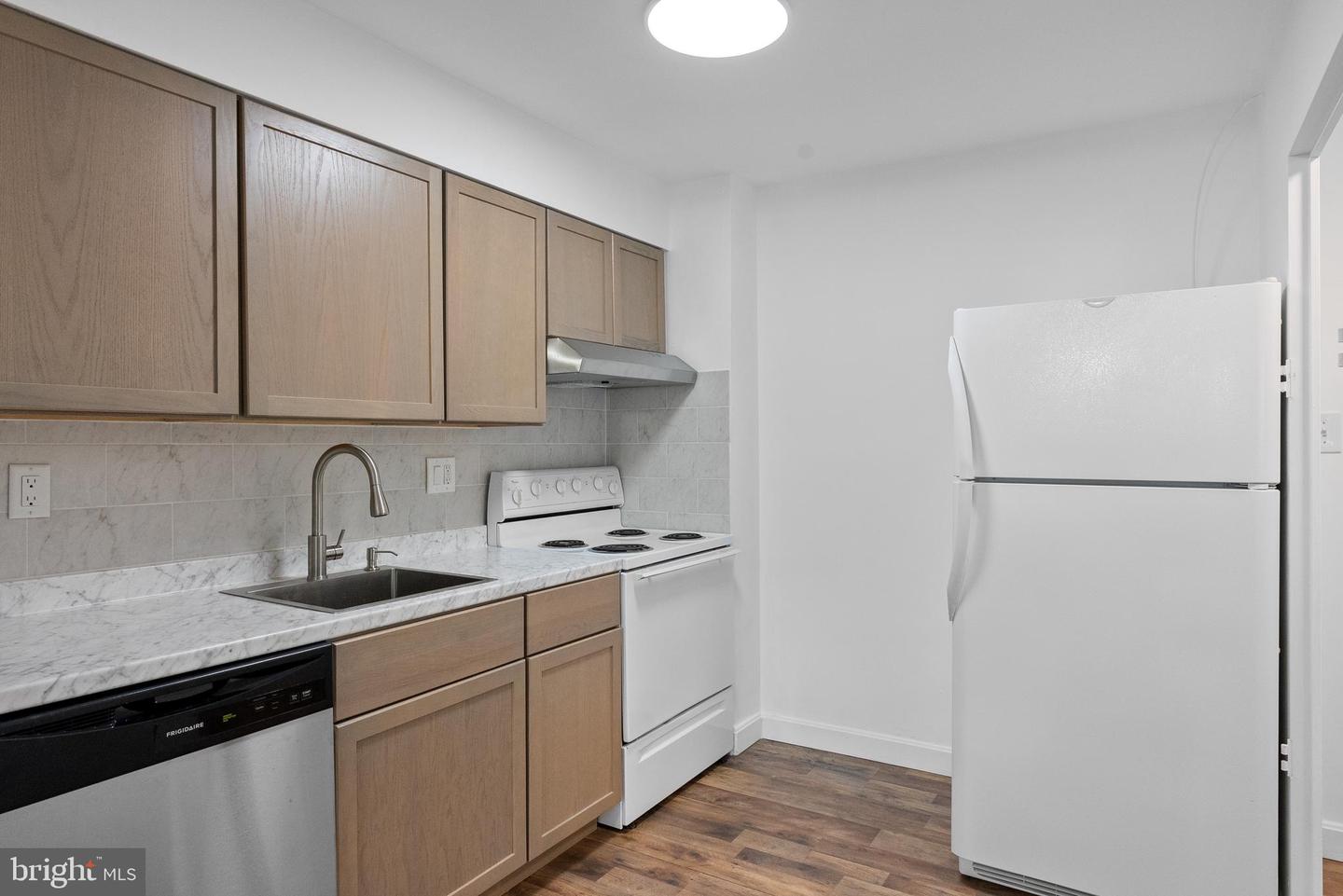 111 Chestnut St #507 Property Photo 4
