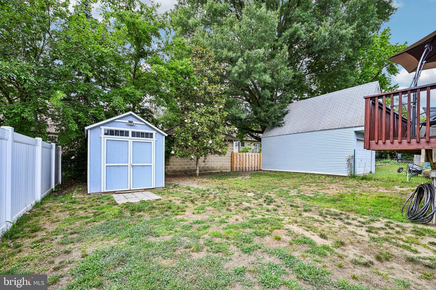 5 Ogden Ave Property Photo 35