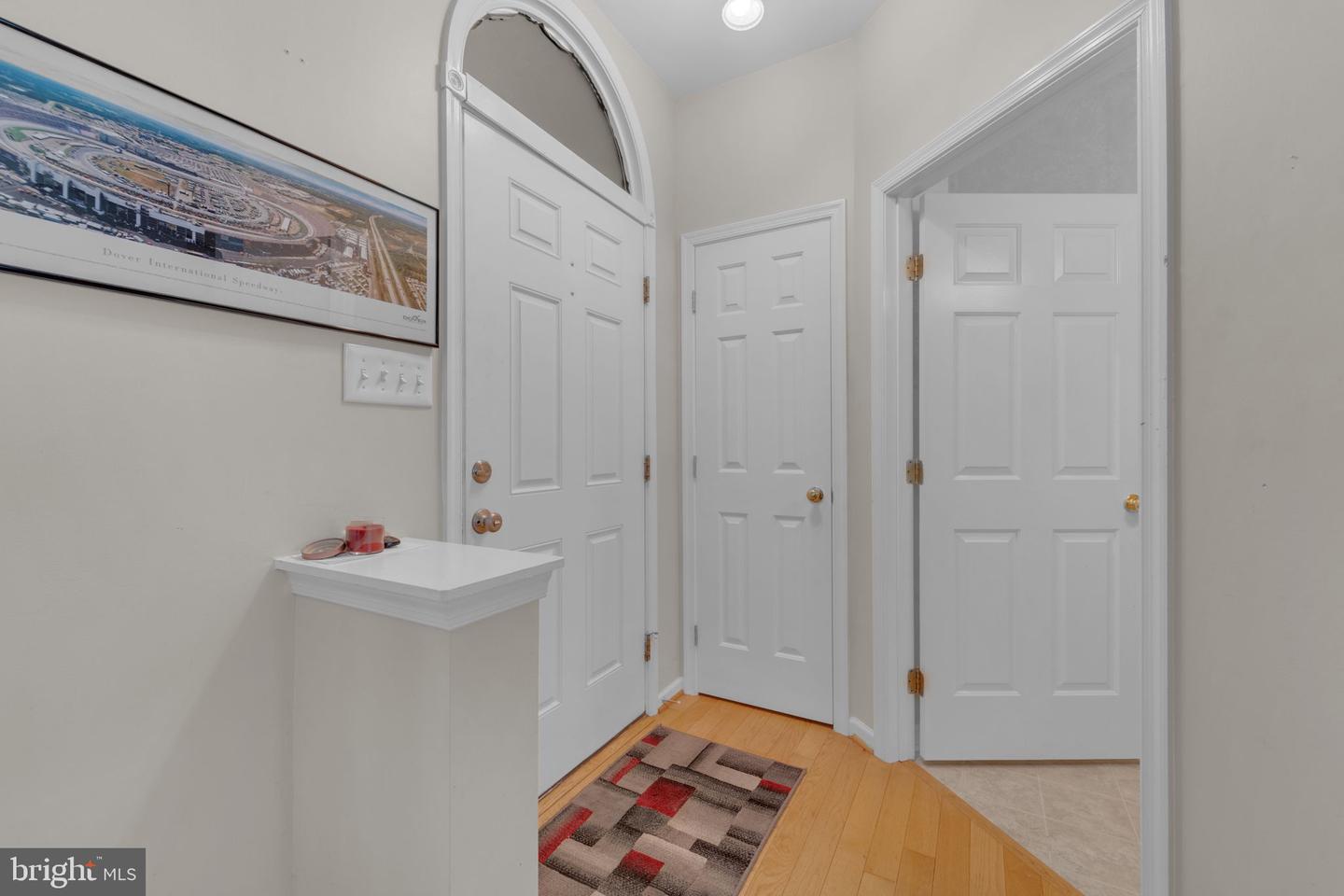 3 Saddle Ln Property Photo 3