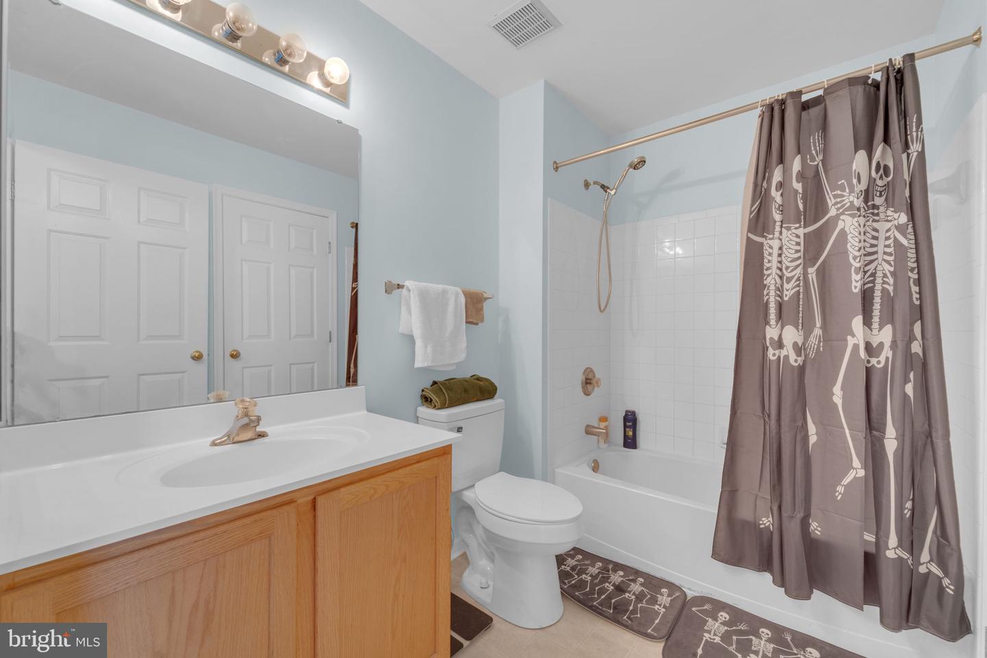 3 Saddle Ln Property Photo 22