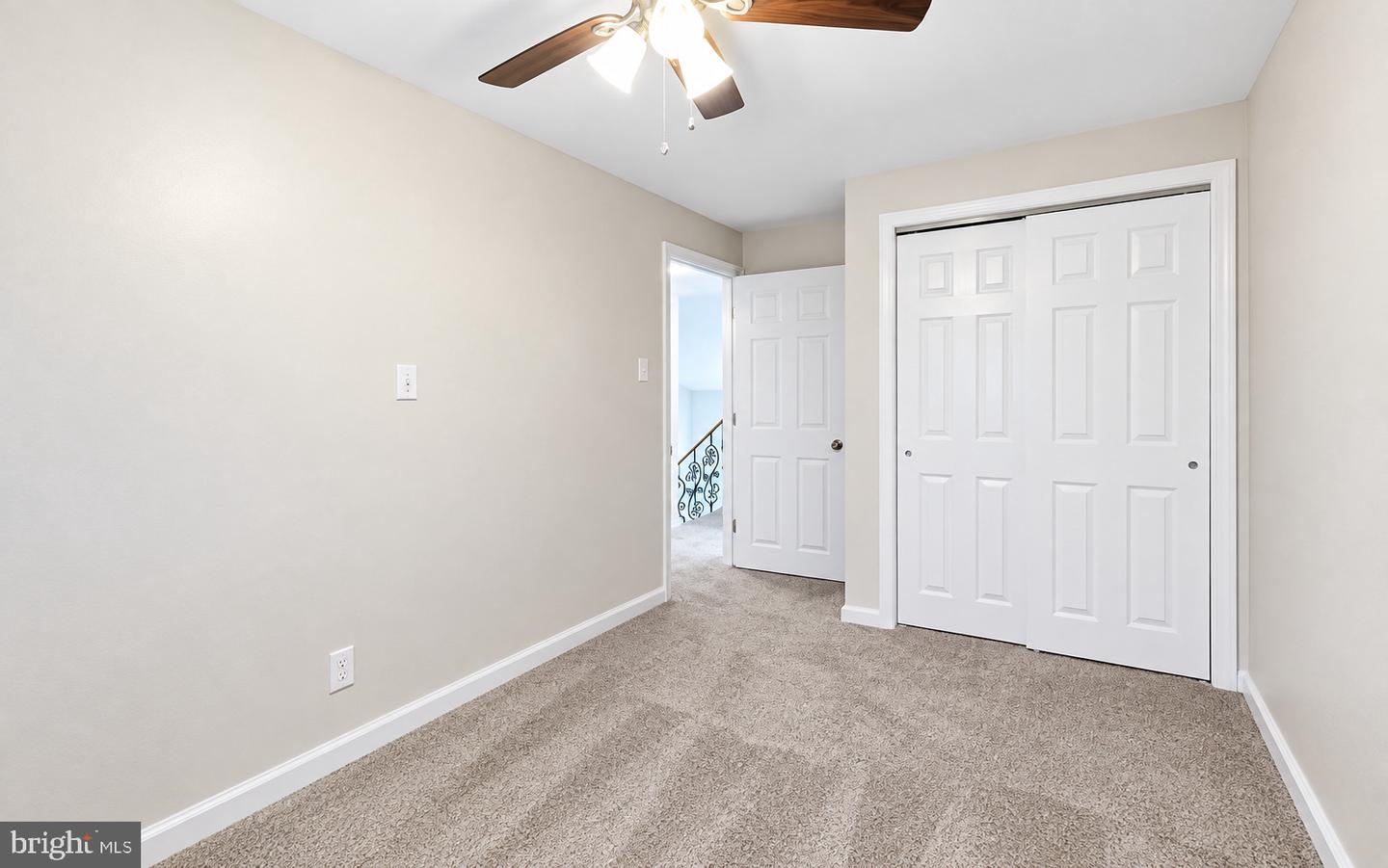 1124 Lake Shore Property Photo 7
