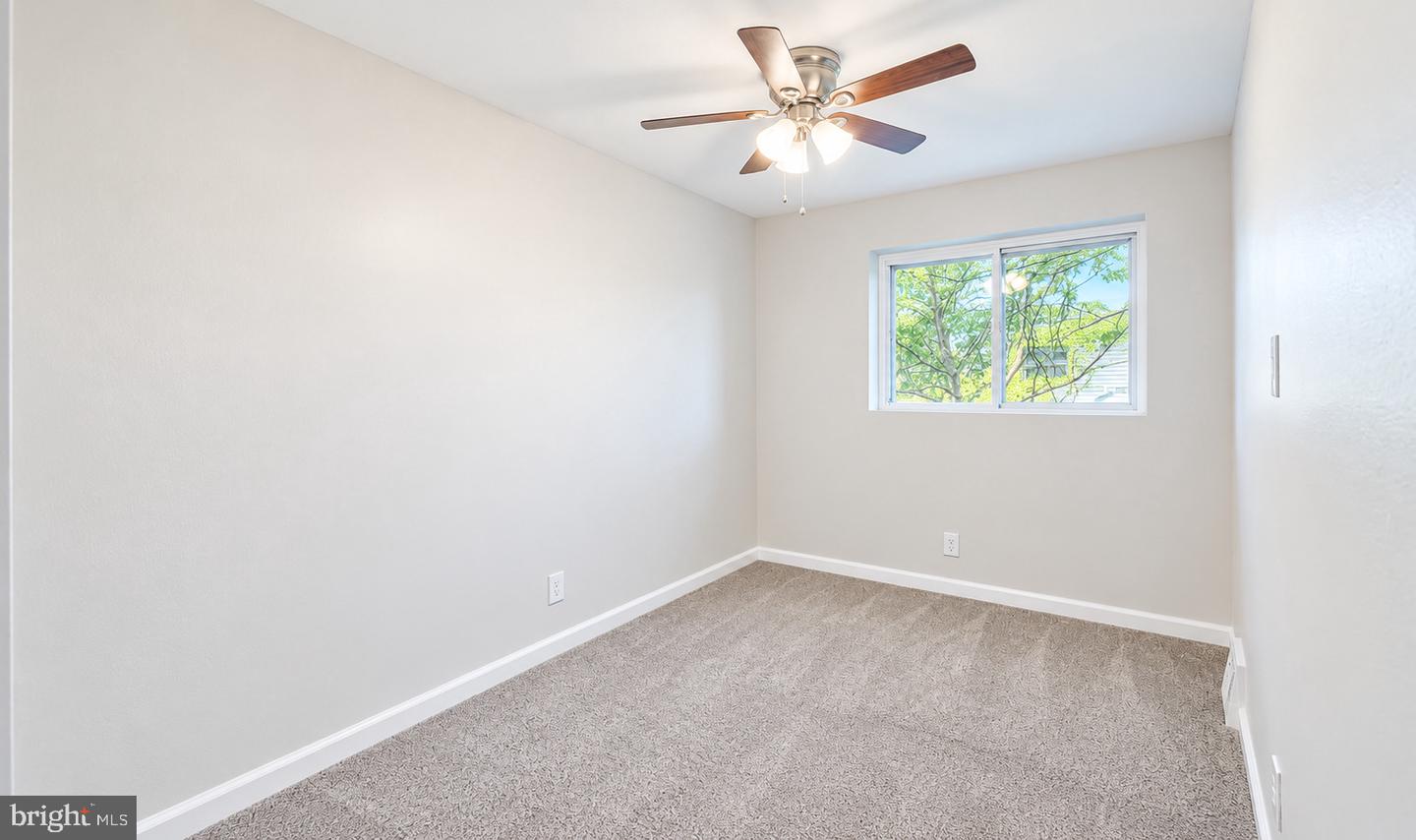 1124 Lake Shore Property Photo 10
