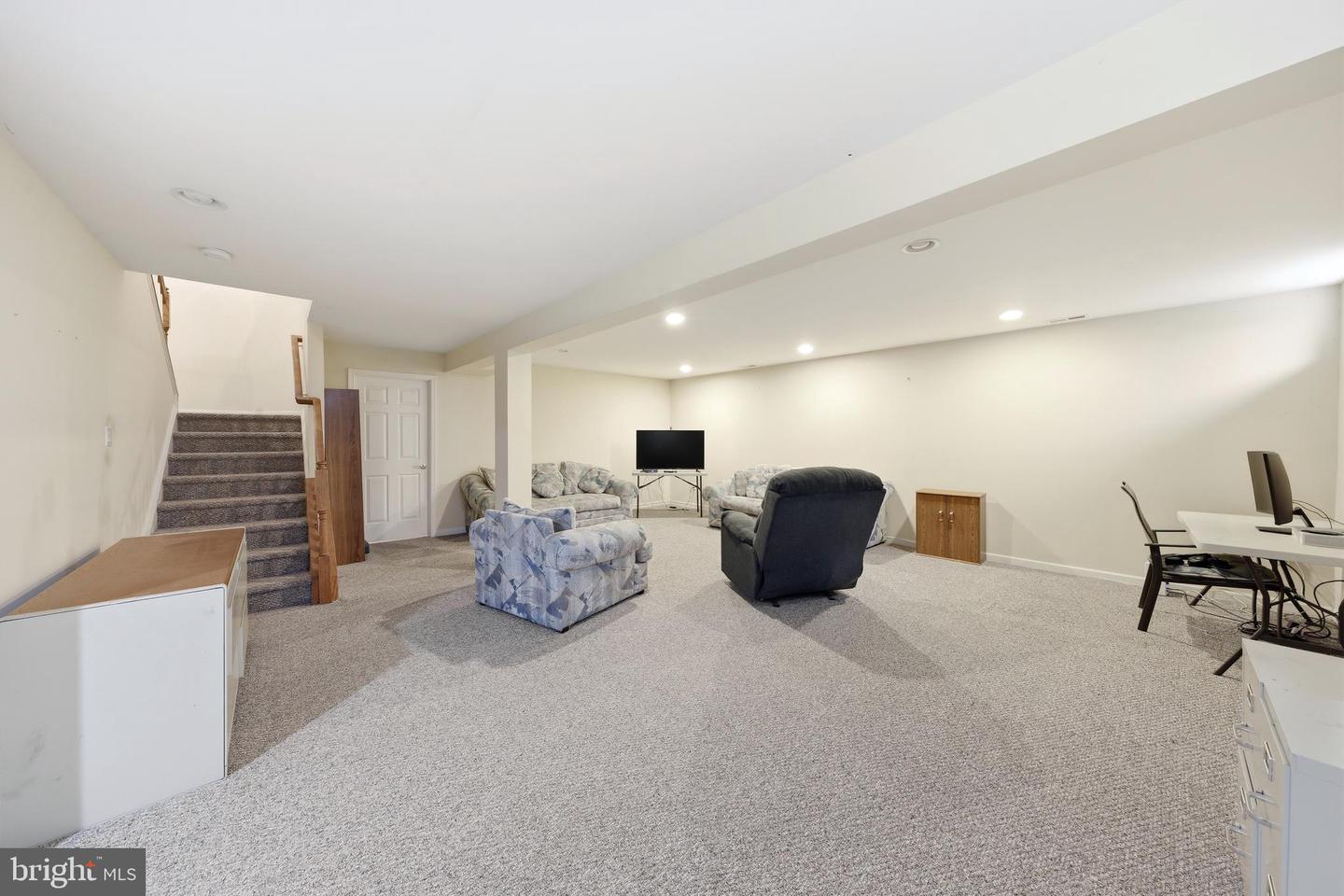 204 Hearthstone Dr Property Photo 26