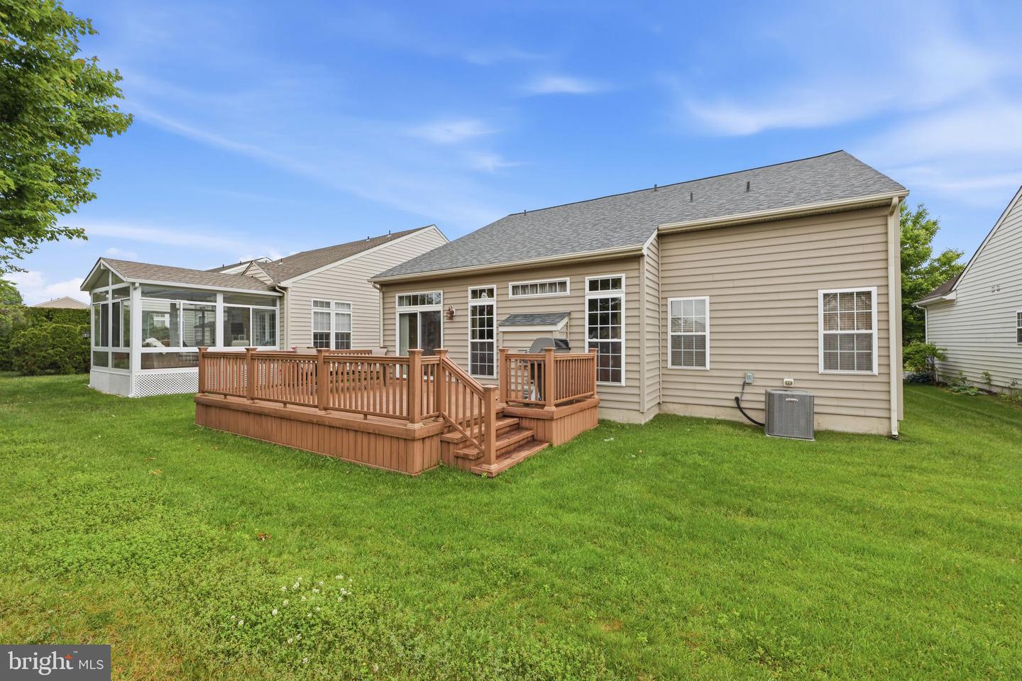 204 Hearthstone Dr Property Photo 32