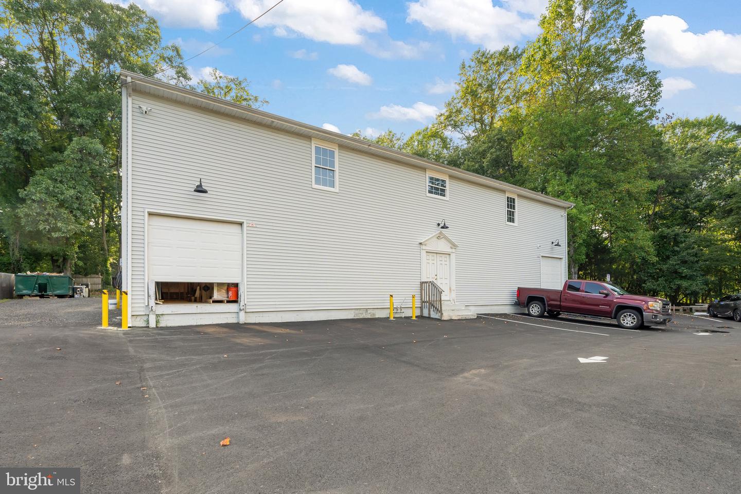 138 S Lakeview Dr Property Photo 4