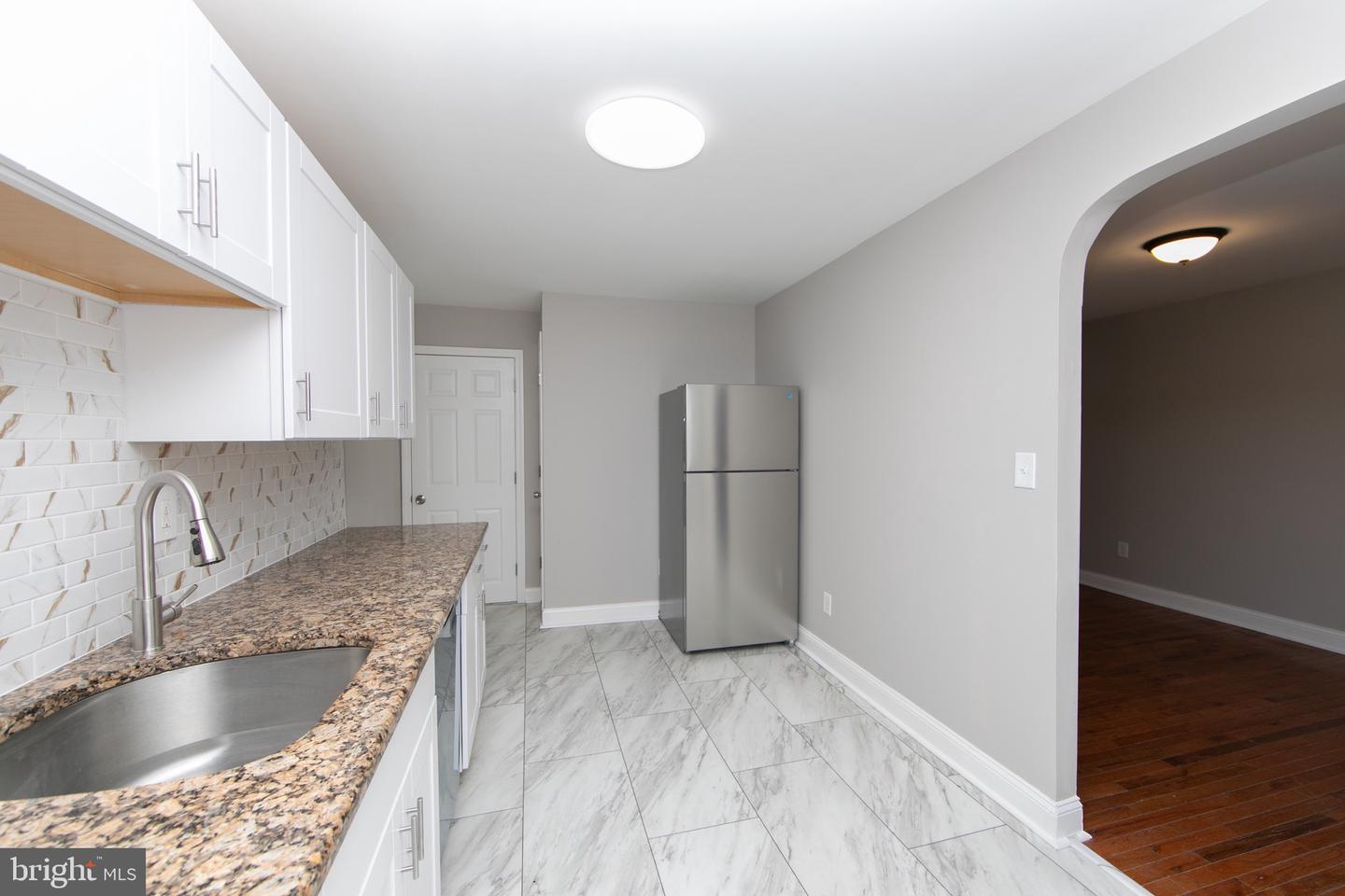 1553 Wildwood Ave Property Photo 8