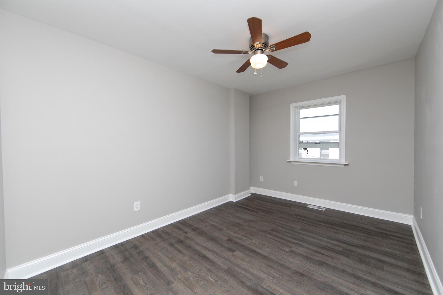1553 Wildwood Ave Property Photo 15