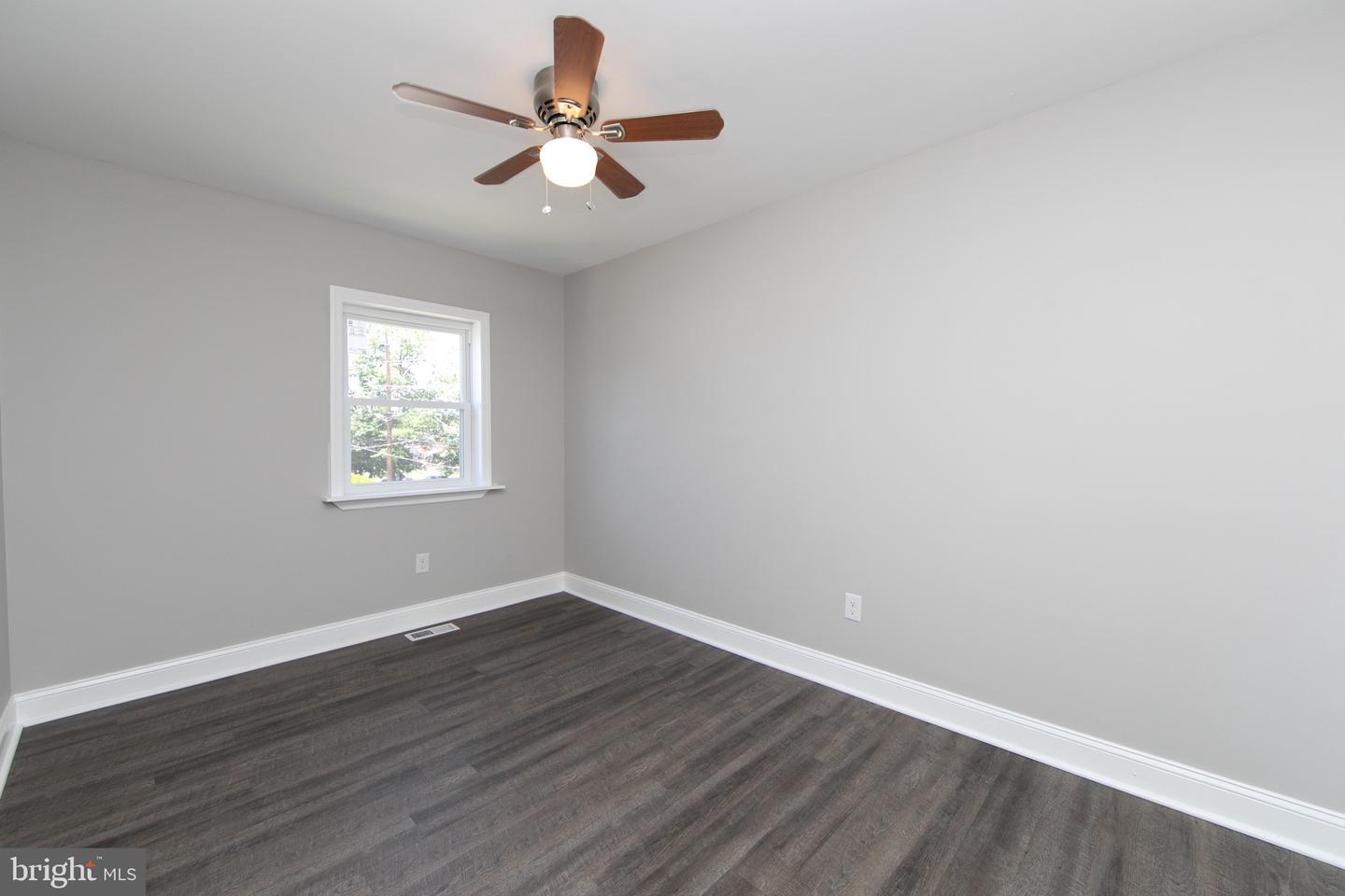 1553 Wildwood Ave Property Photo 20