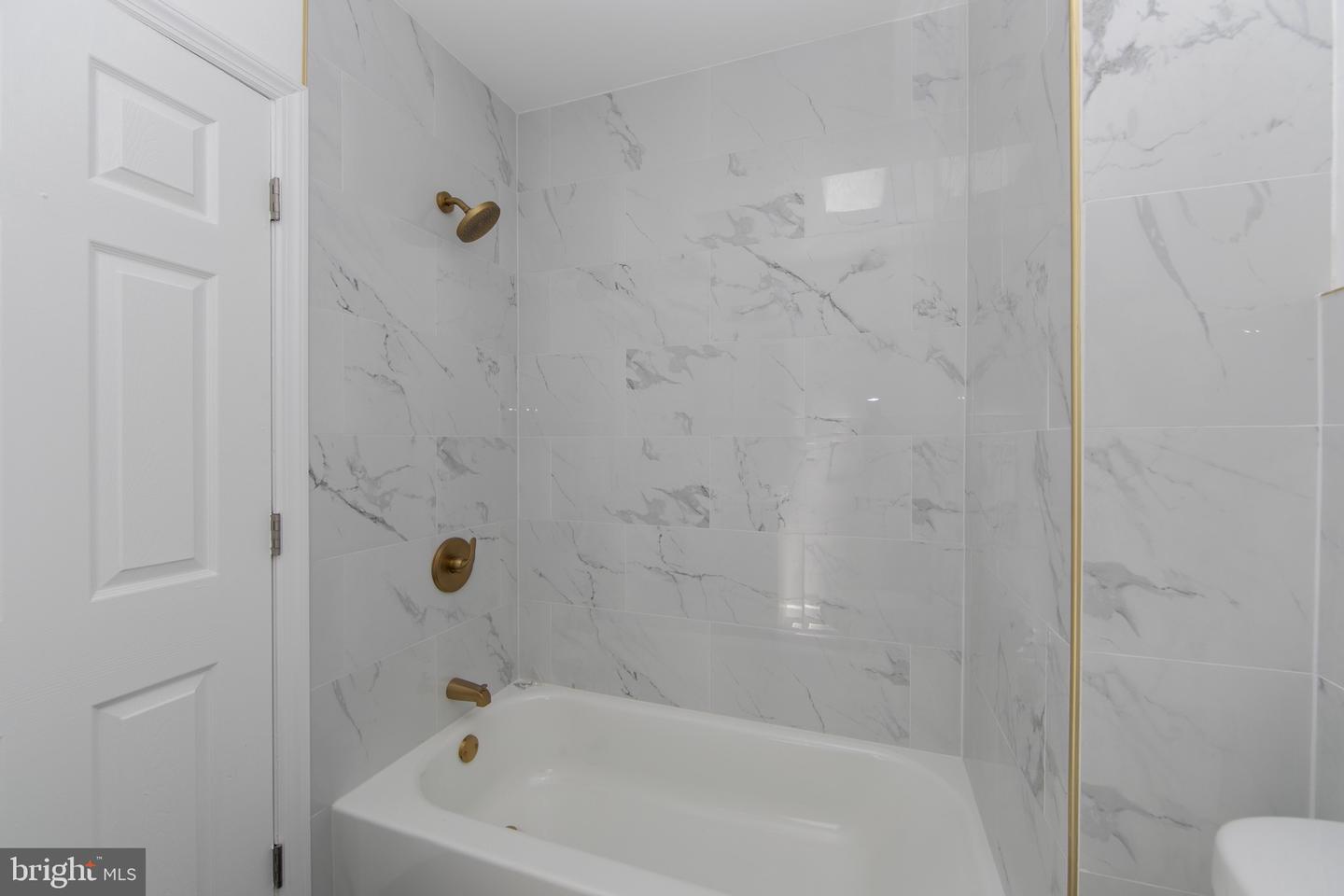 1553 Wildwood Ave Property Photo 22