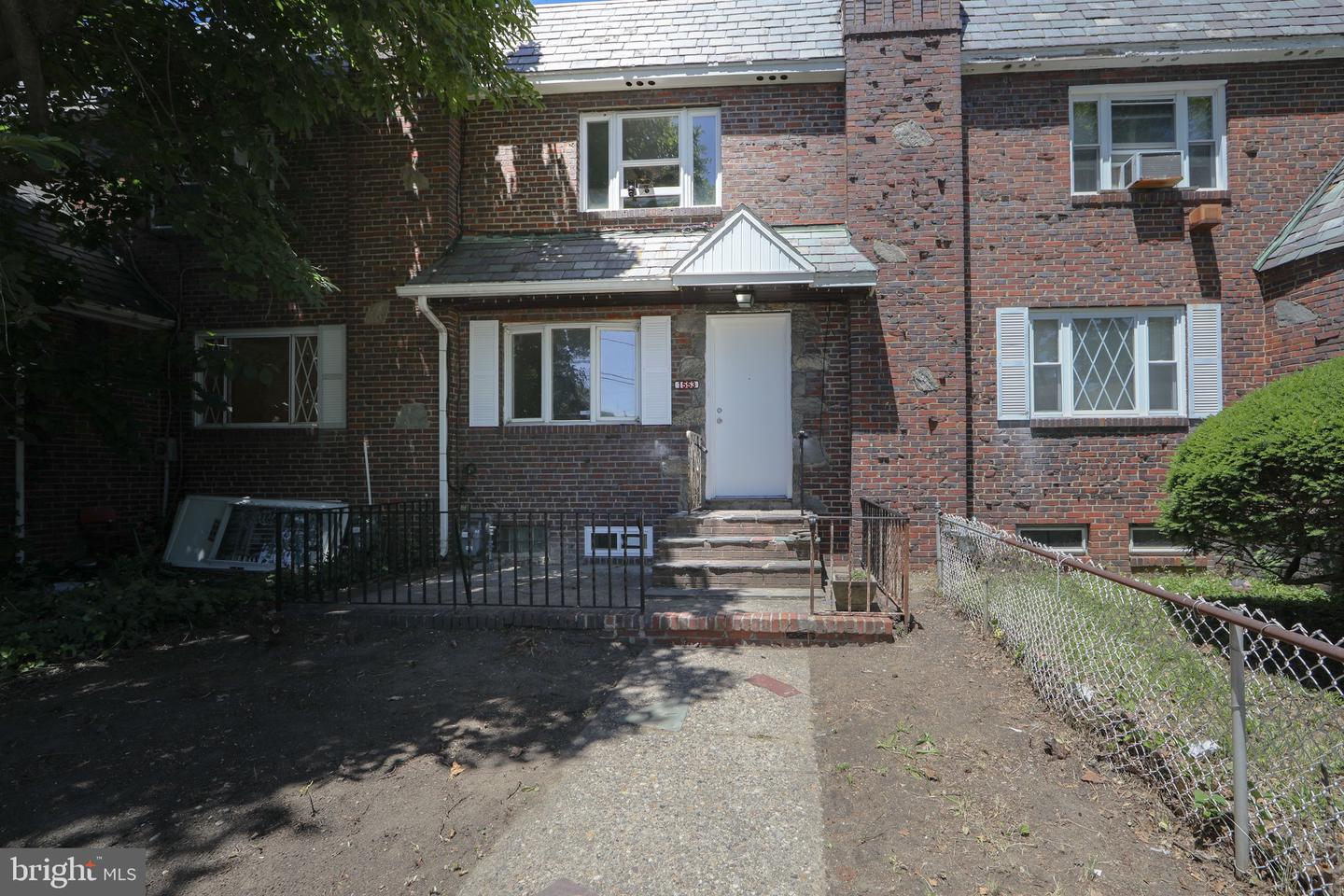 1553 Wildwood Ave Property Photo 39