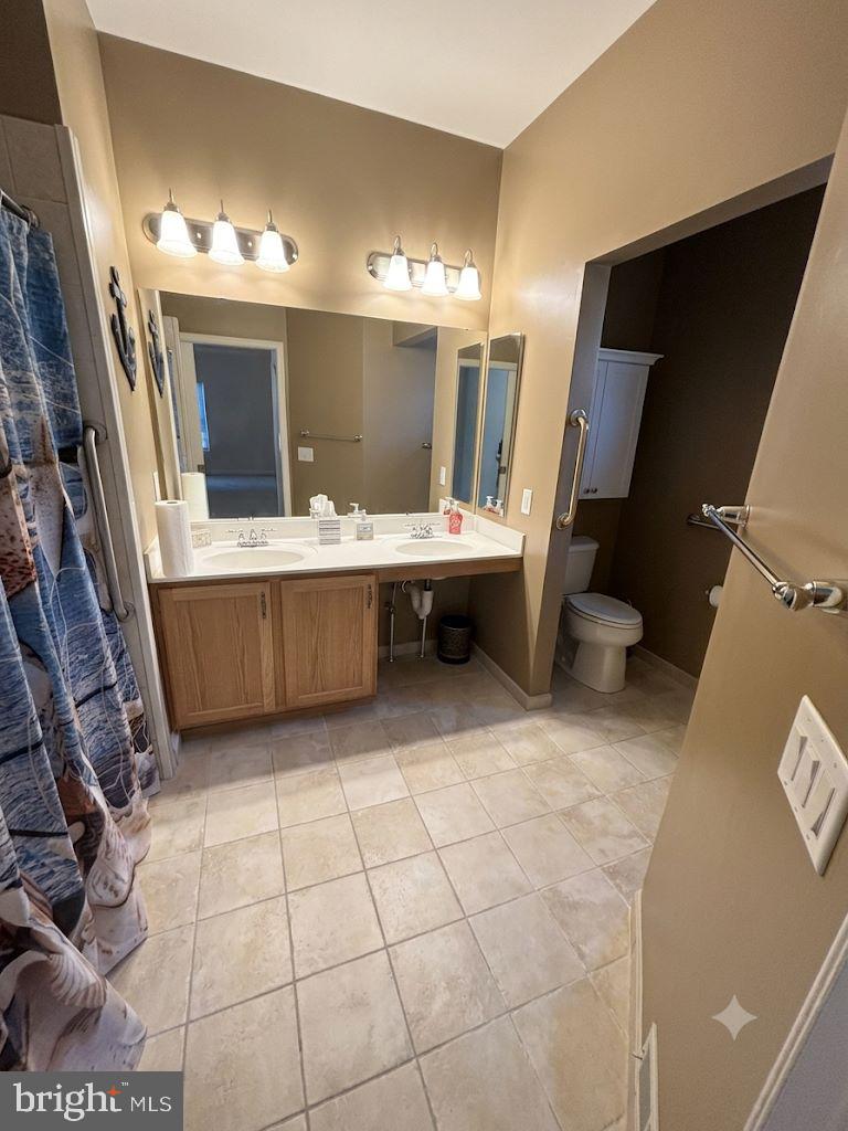 34 Virginia Dr Property Photo 23