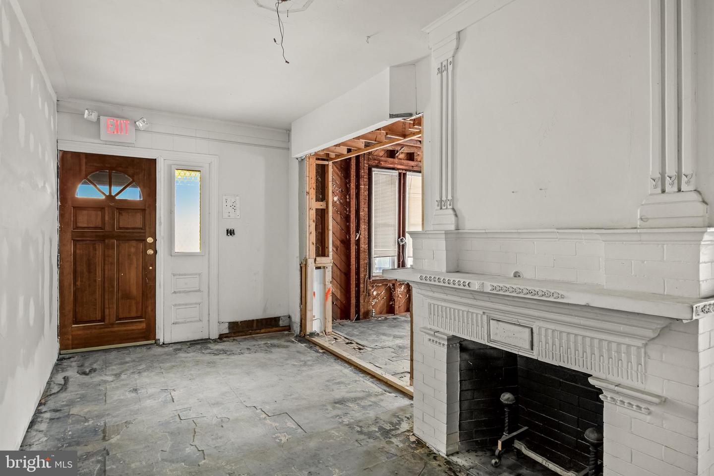 2129 Atco Ave Property Photo 5