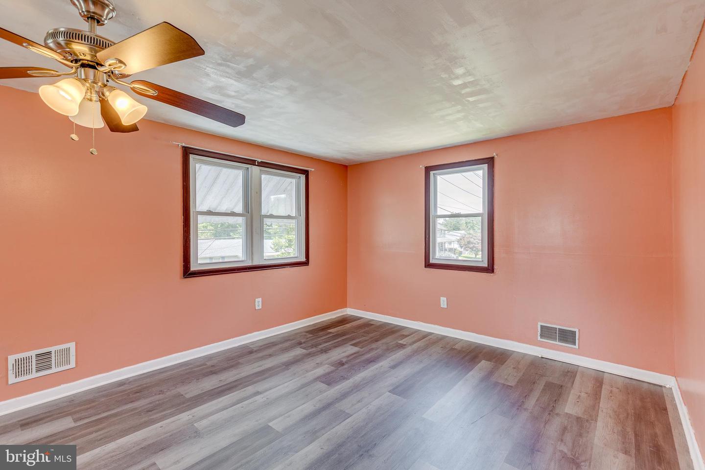 3320 Gladwyn Ave Property Photo 40