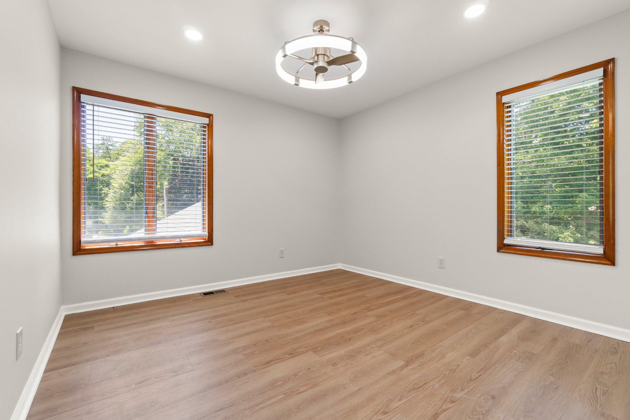 5 Justin Ct Property Photo 22