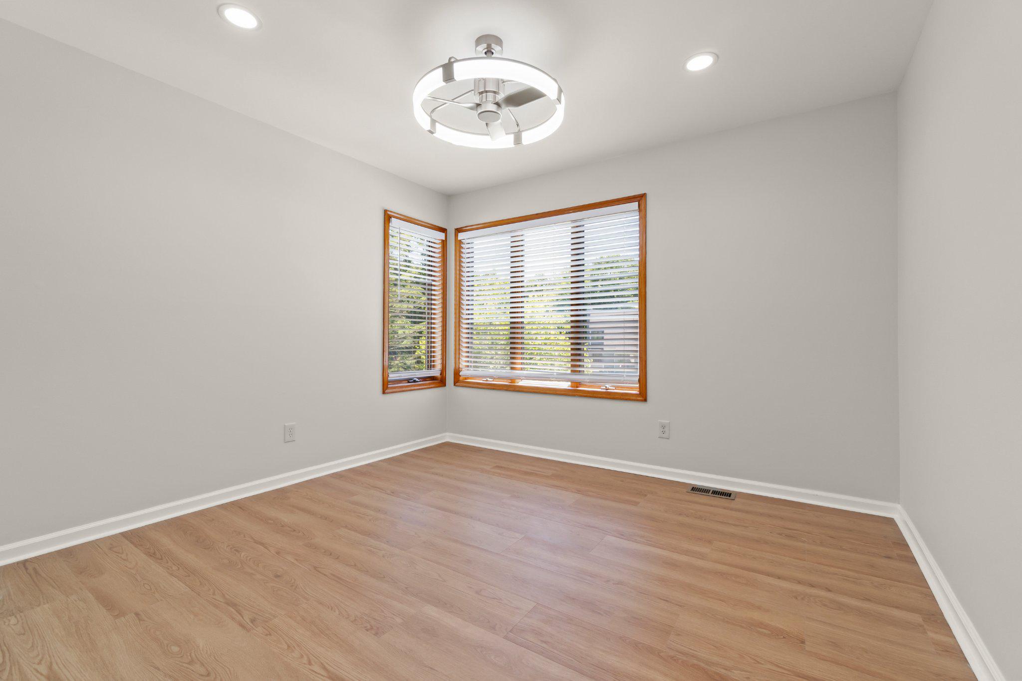 5 Justin Ct Property Photo 23