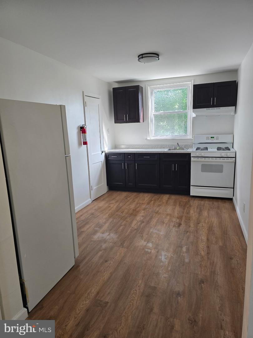367 Marlton Ave Property Photo 5
