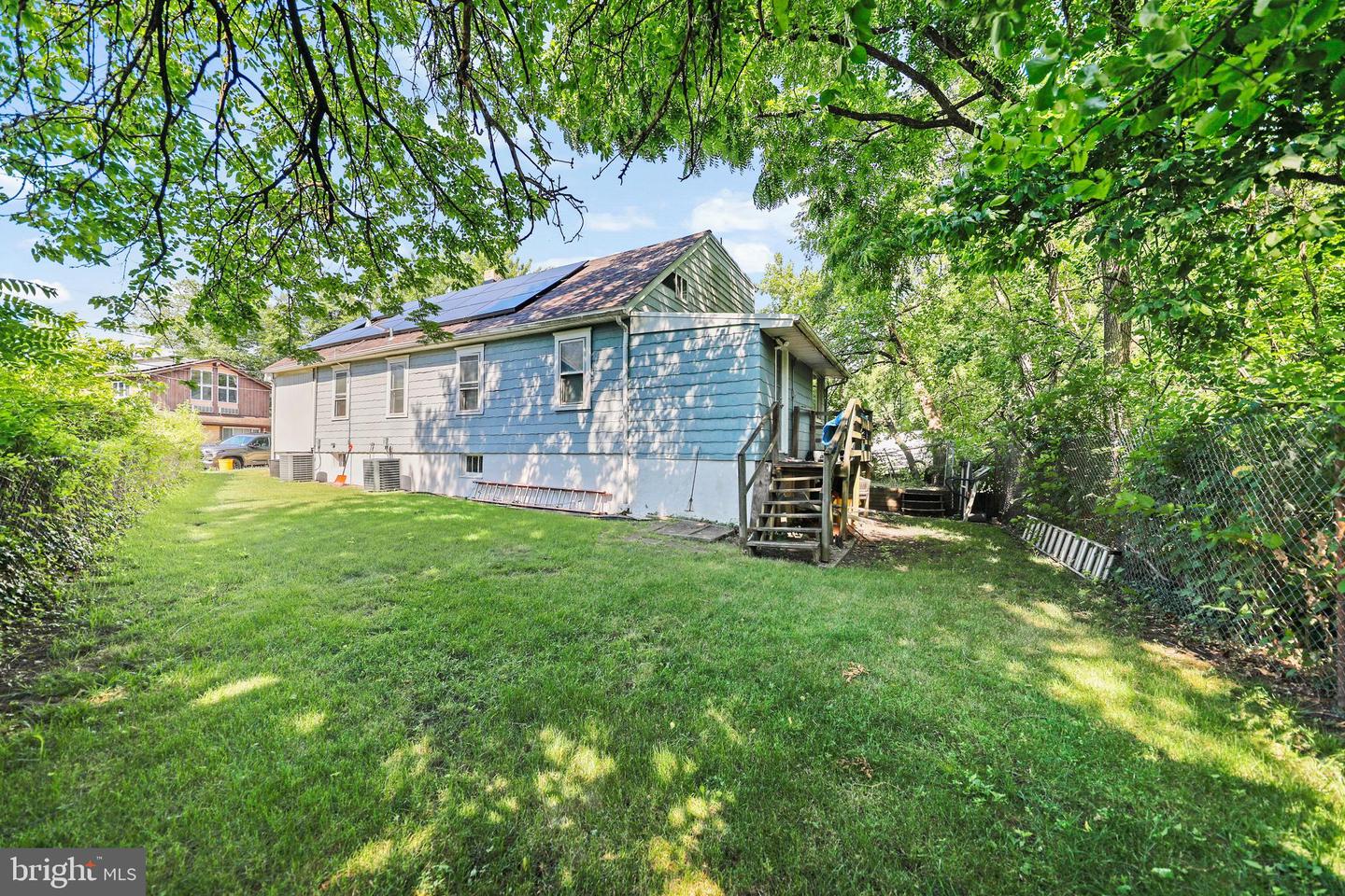 1 Page Ave Property Photo 18
