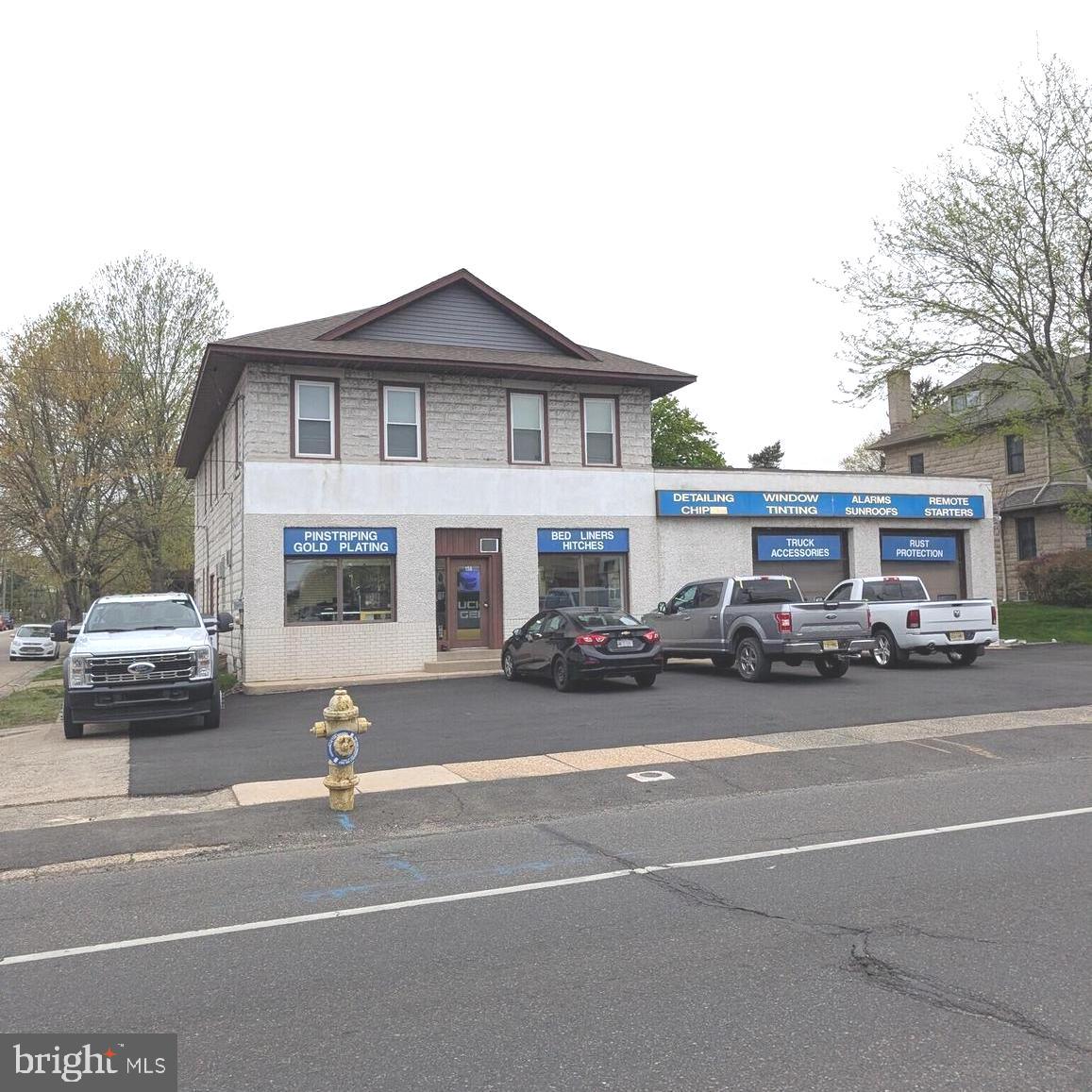 158 S White Horse Pike Property Photo 1