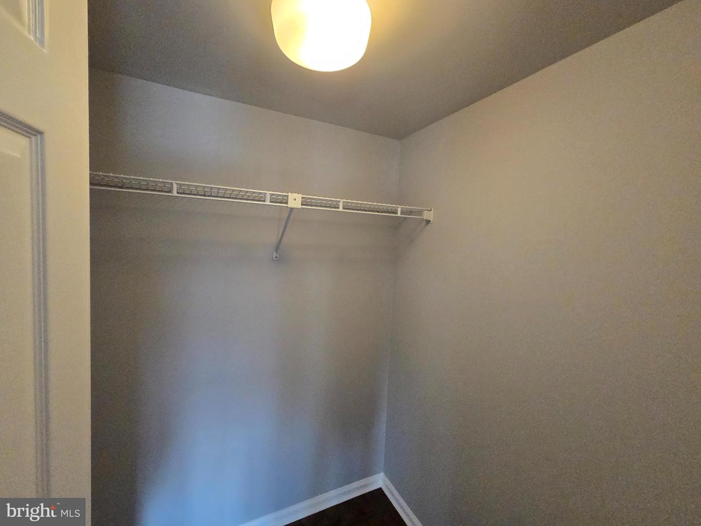 6163 Main St Property Photo 28