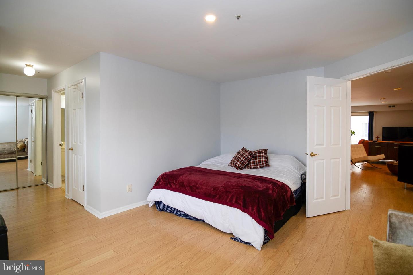1024 Main St Property Photo 17