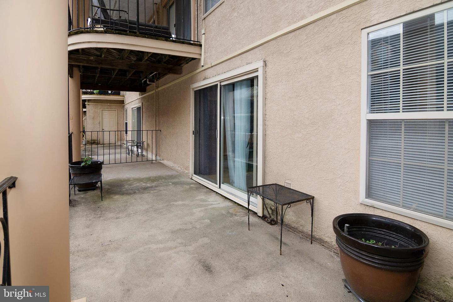 1024 Main St Property Photo 32