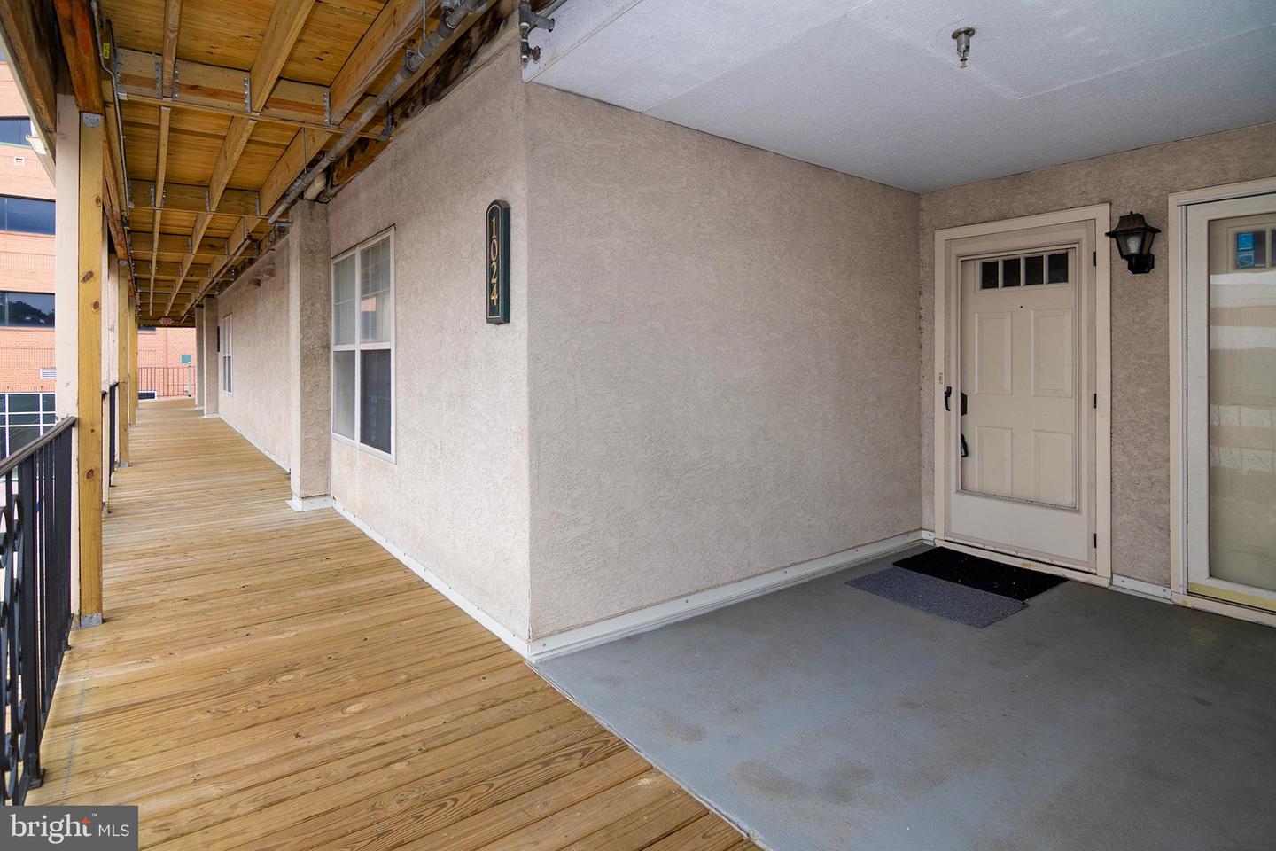 1024 Main St Property Photo 34