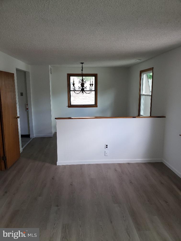 107 W Branch Ave Property Photo 2