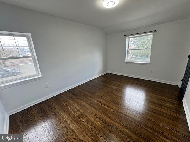 8 Cooper Ave Property Photo 18
