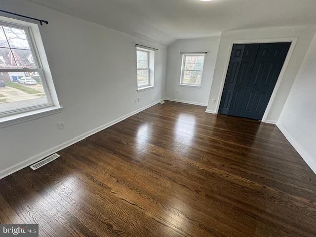 8 Cooper Ave Property Photo 22