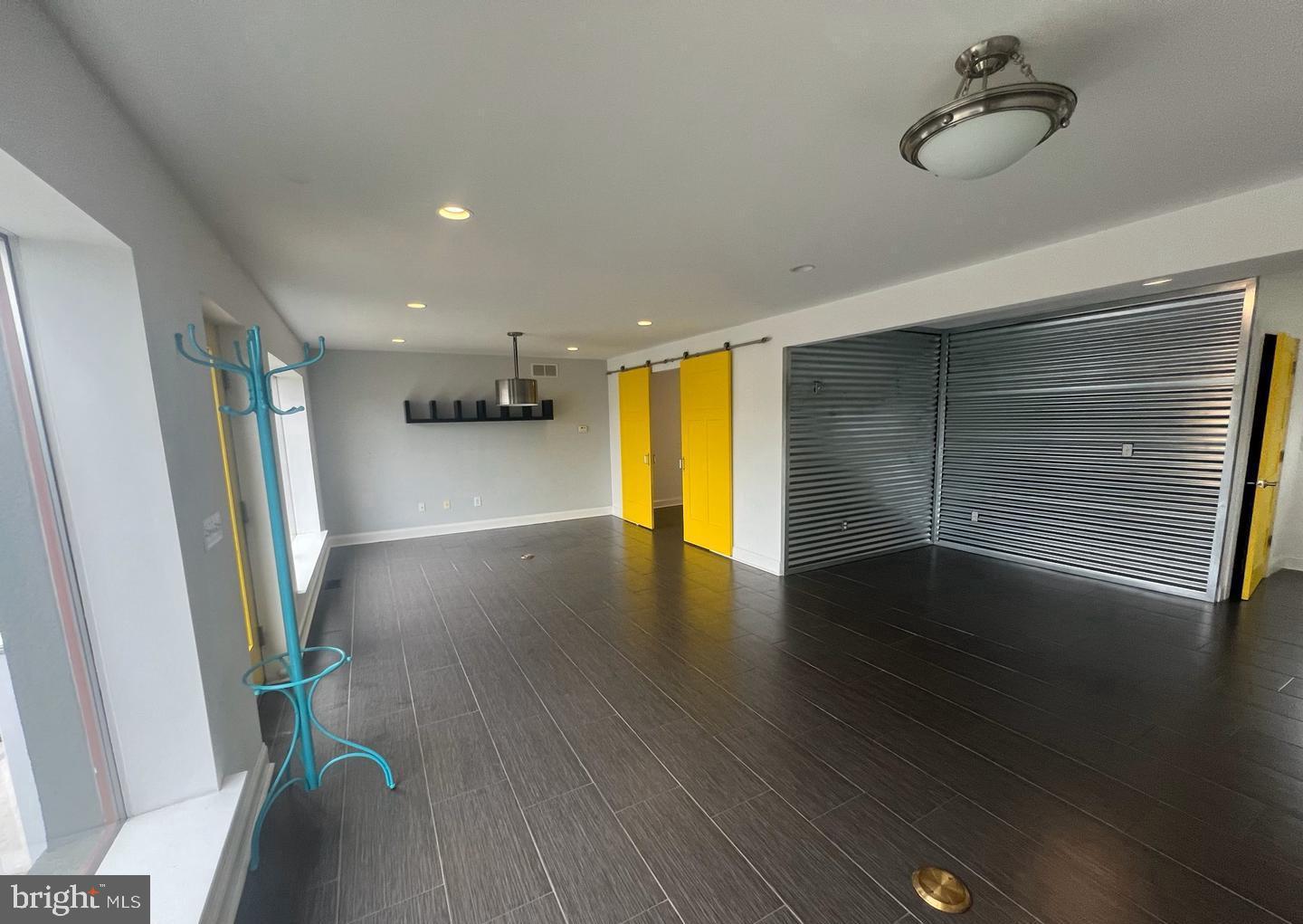 299 White Horse Pike Property Photo 3