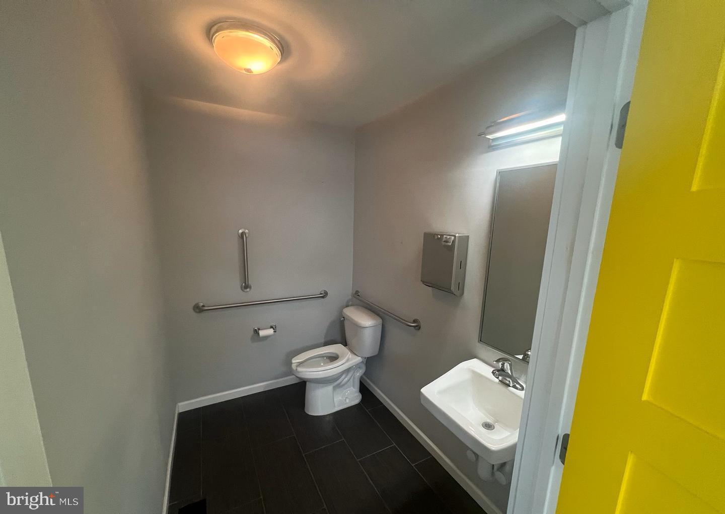 299 White Horse Pike Property Photo 11