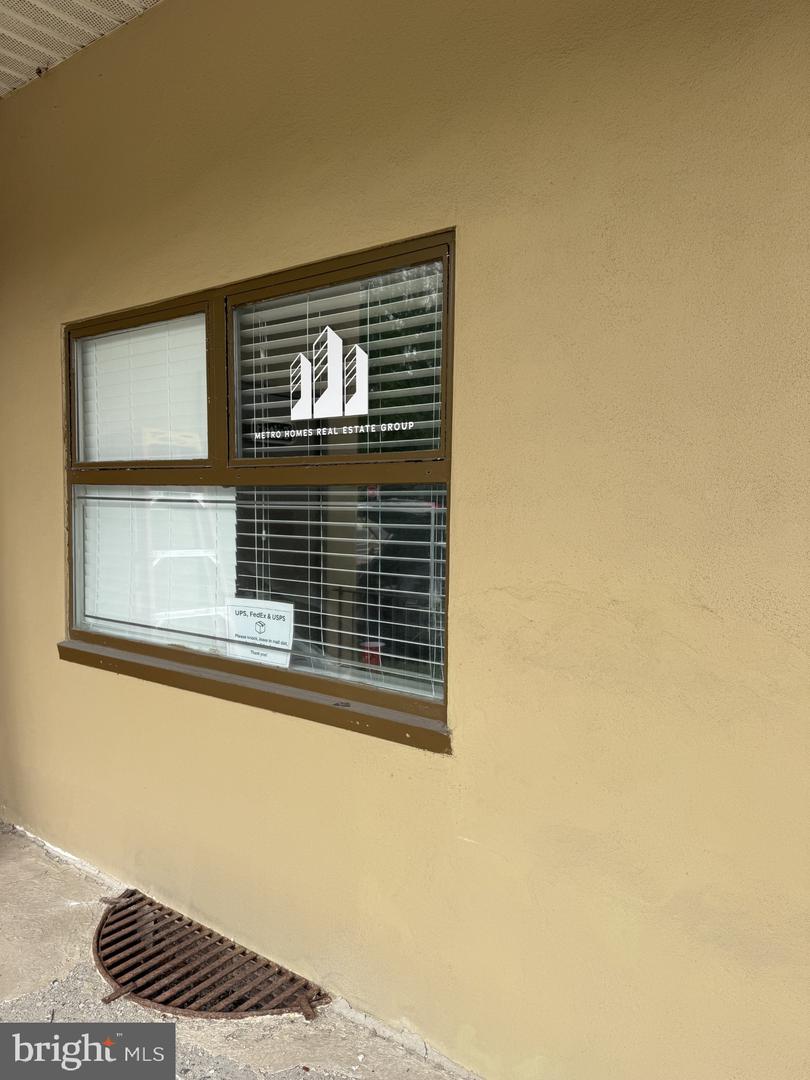 1 Britton Pl Property Photo 1