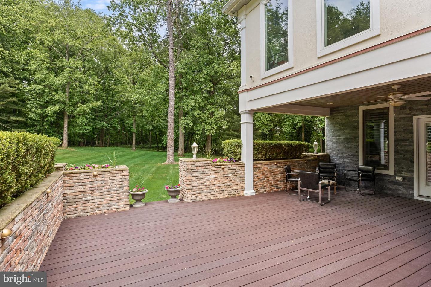 14 E Riding Dr Property Photo 65