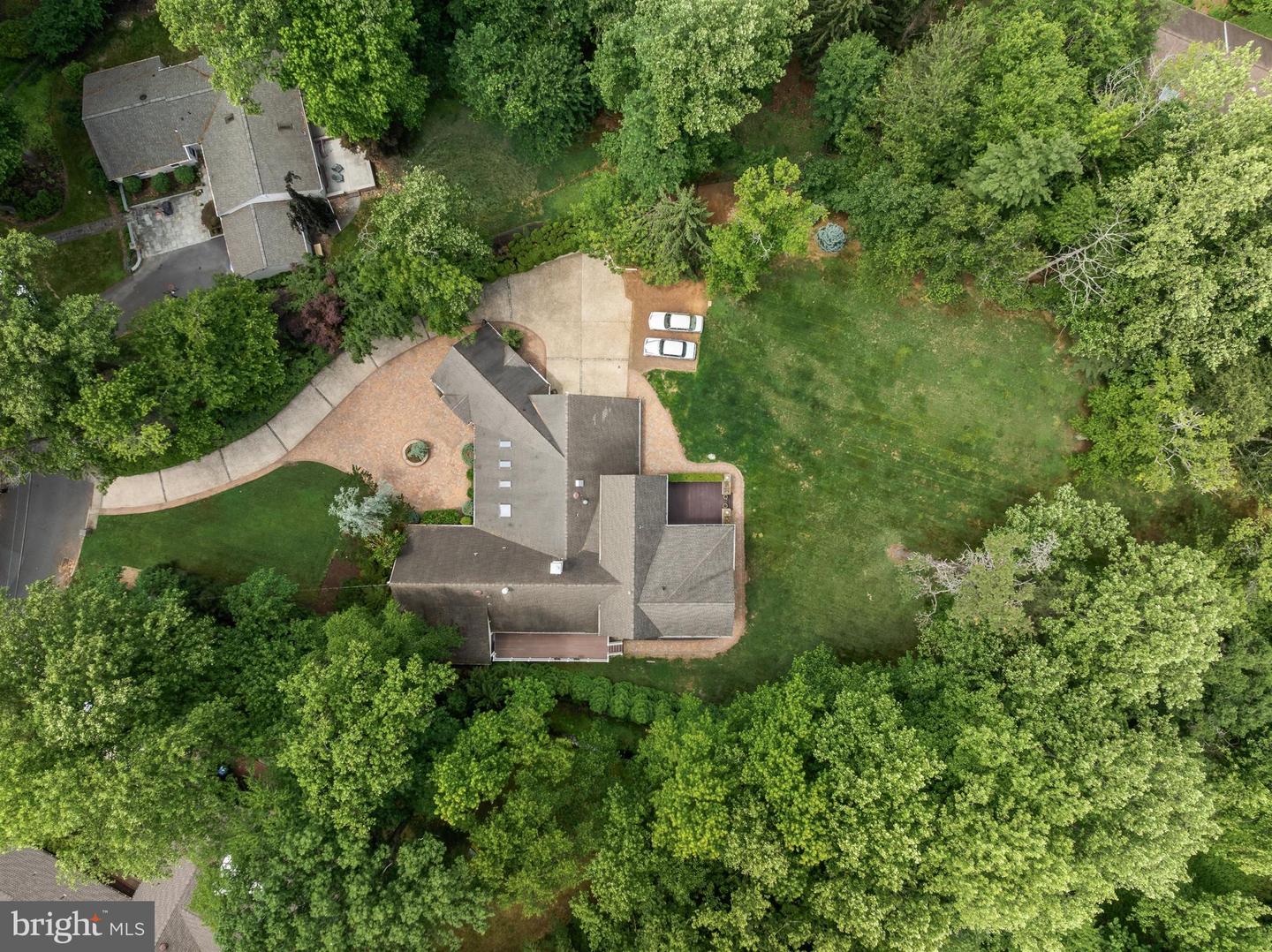 14 E Riding Dr Property Photo 75