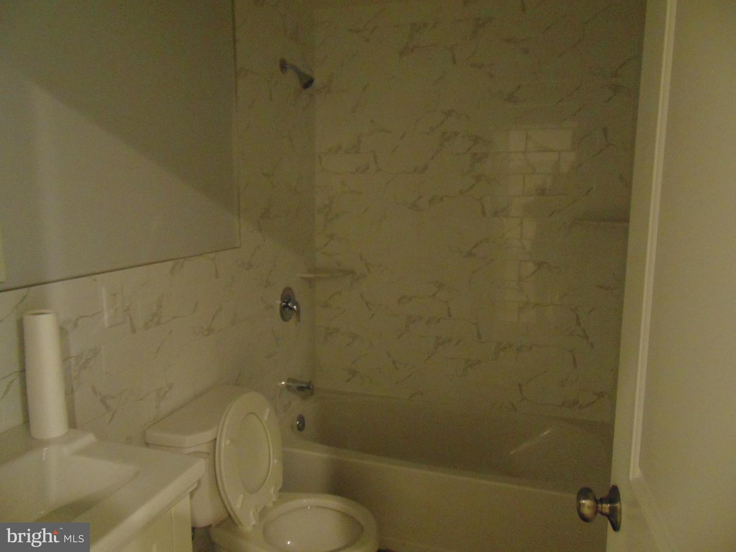 219 Market St Property Photo 6